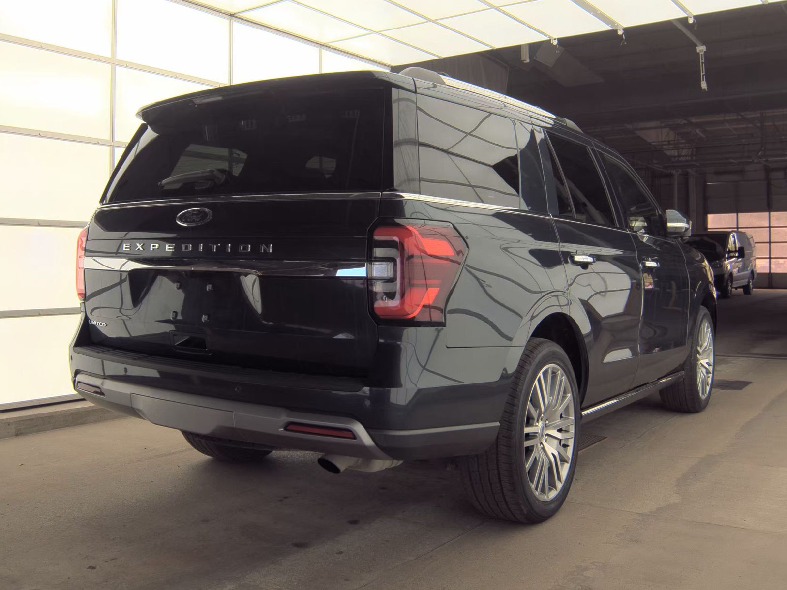 FORD EXPEDITION - 6