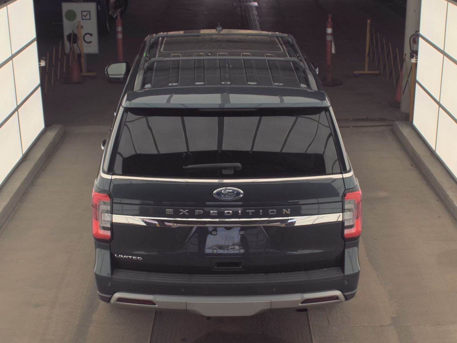 FORD EXPEDITION - 7