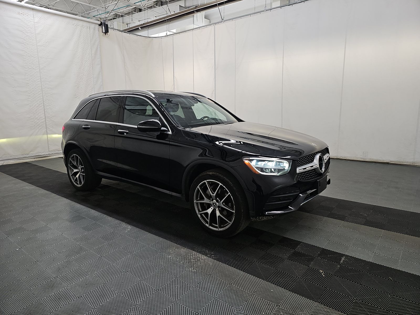 2021 Mercedes-Benz GLC GLC 300 AWD