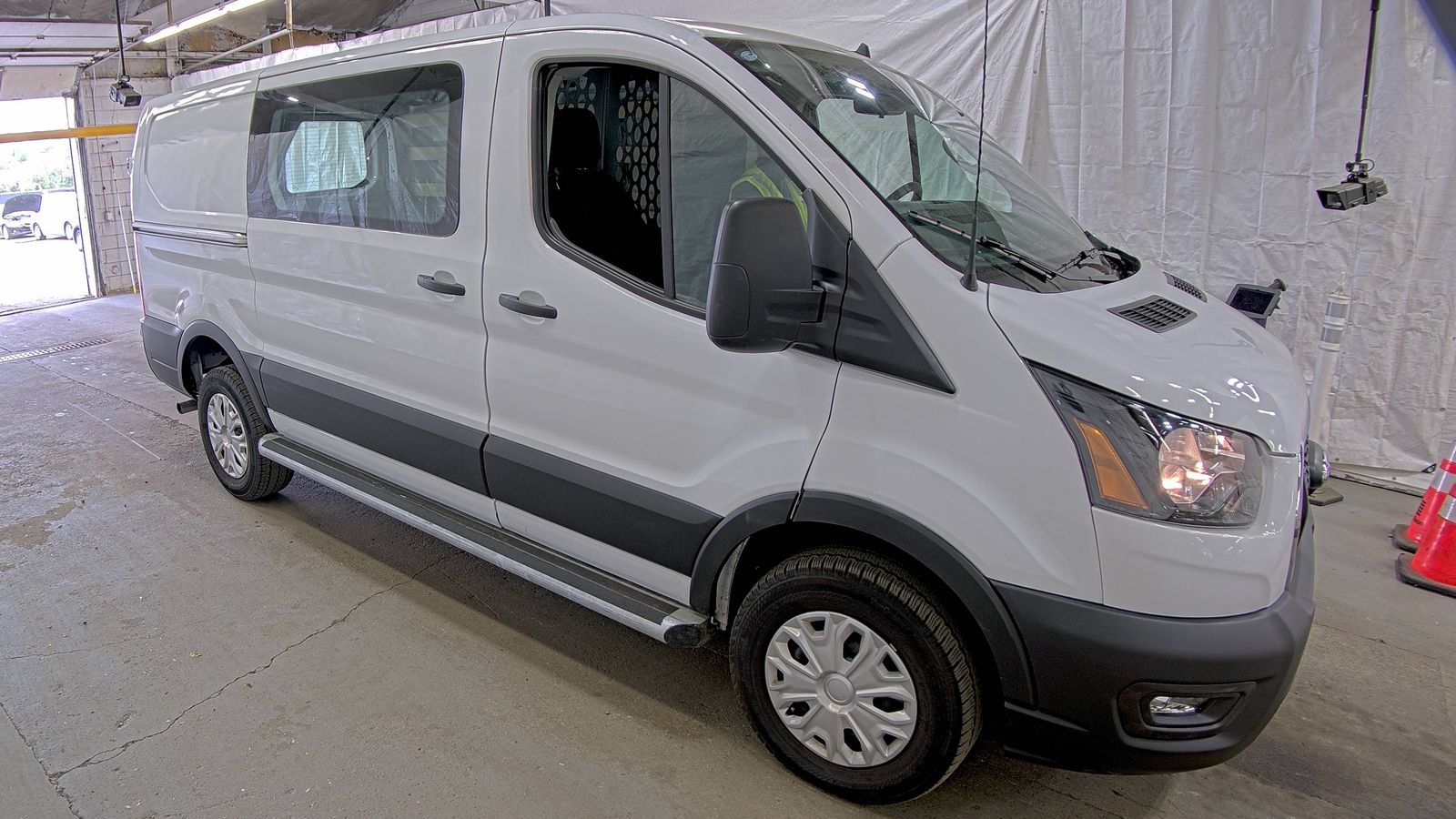 FORD TRANSIT 250 - 4