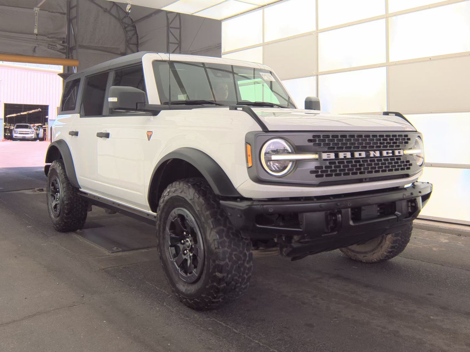 FORD BRONCO - 5