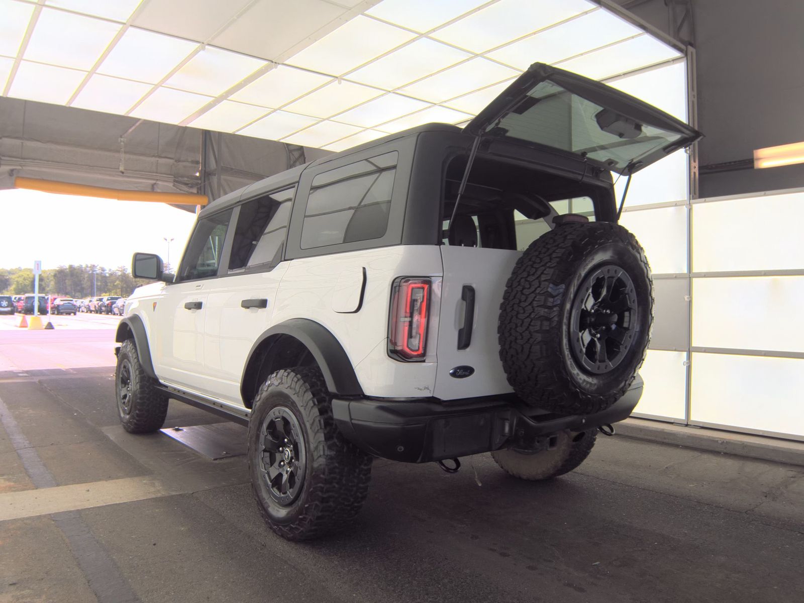 FORD BRONCO - 9