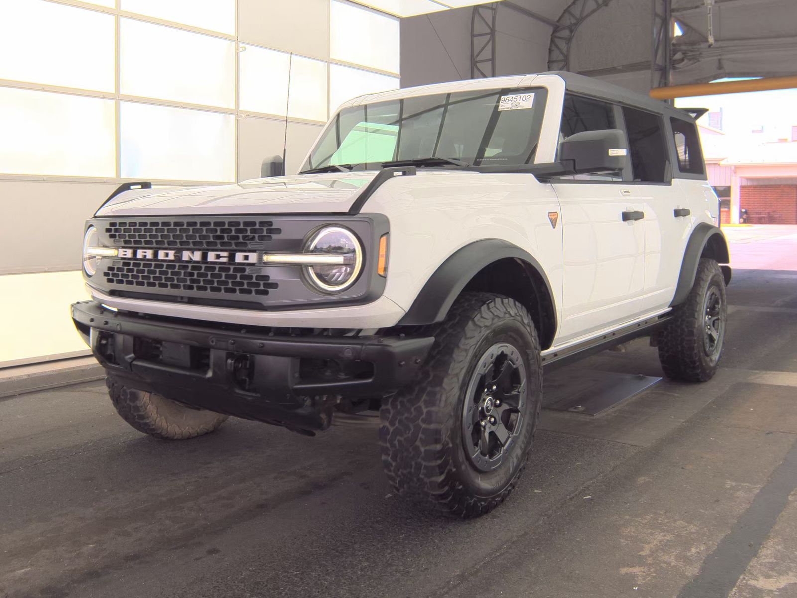 FORD BRONCO - 1