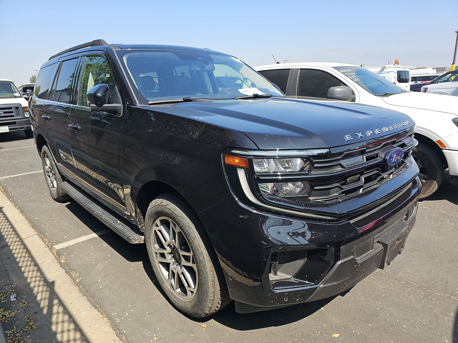 FORD EXPEDITION - 4