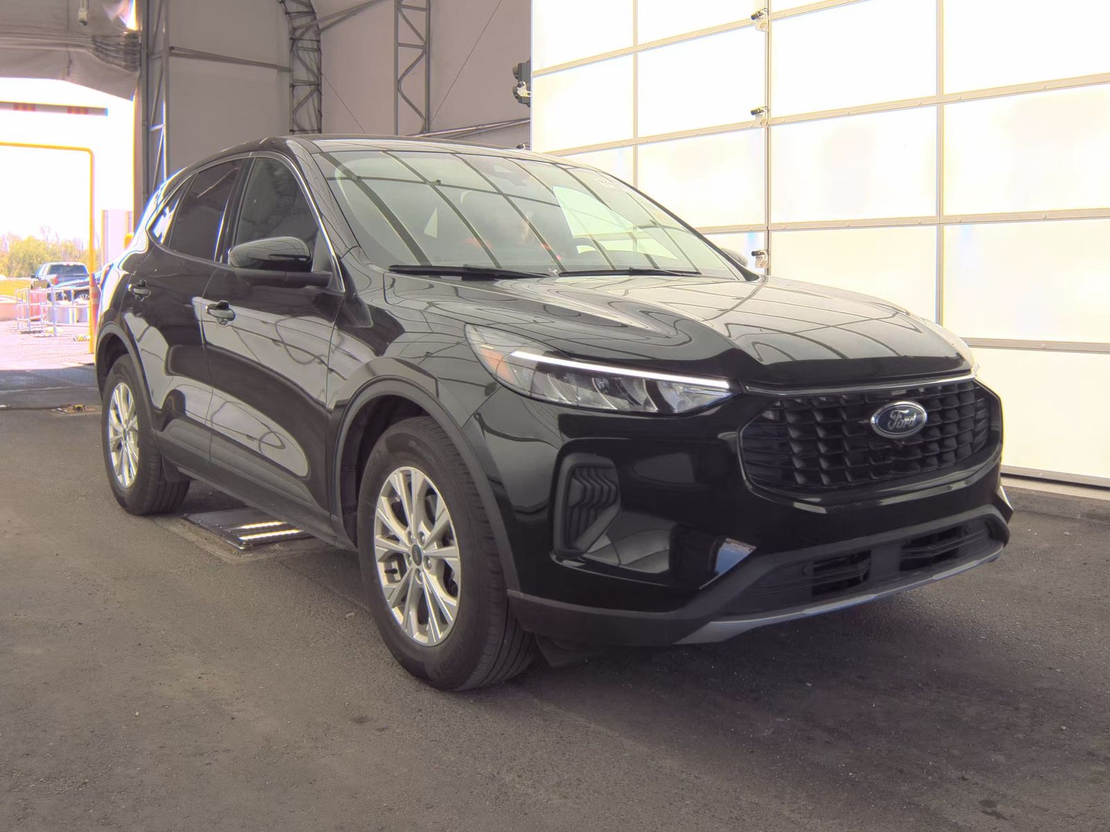 FORD ESCAPE - 5