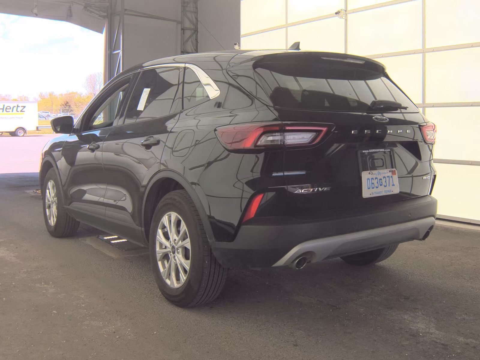 FORD ESCAPE - 9