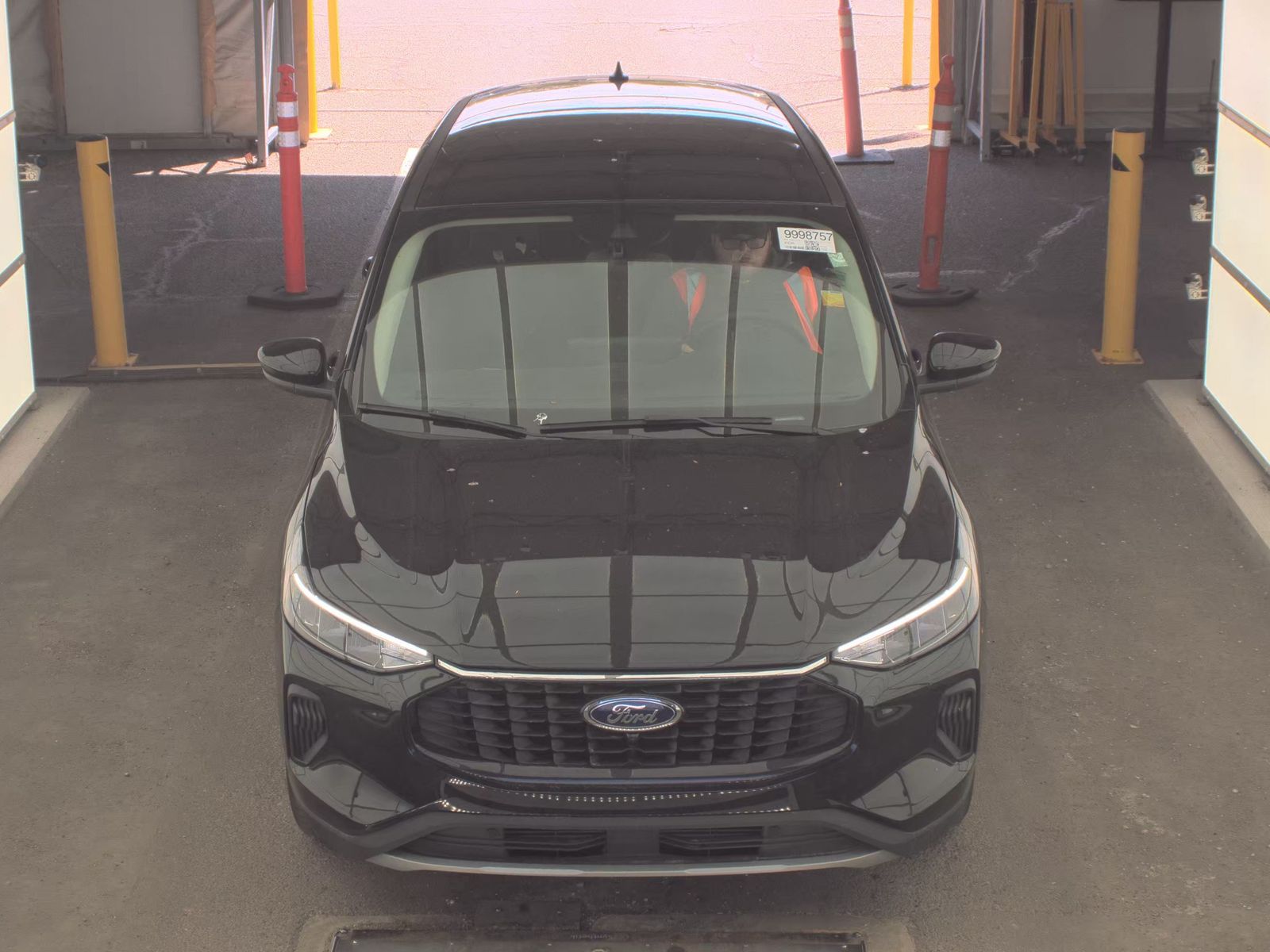 FORD ESCAPE - 3
