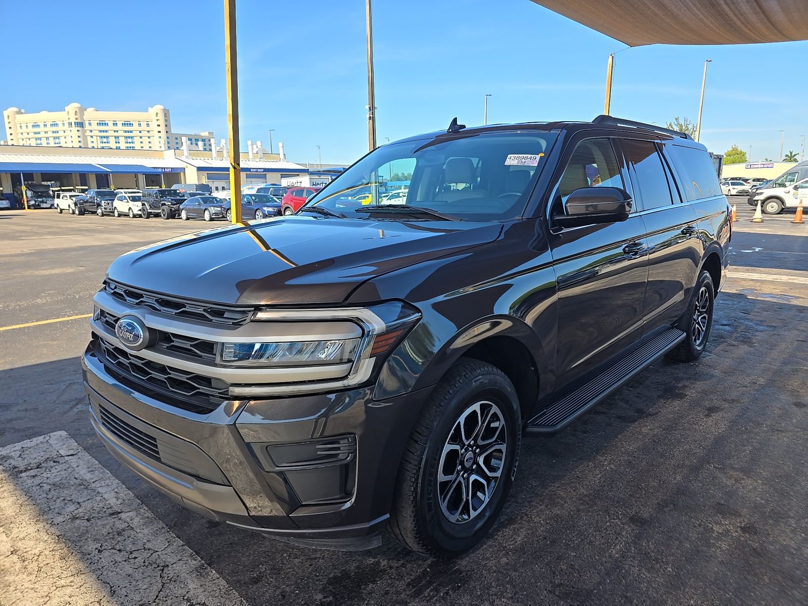 FORD EXPEDITION MAX - 1