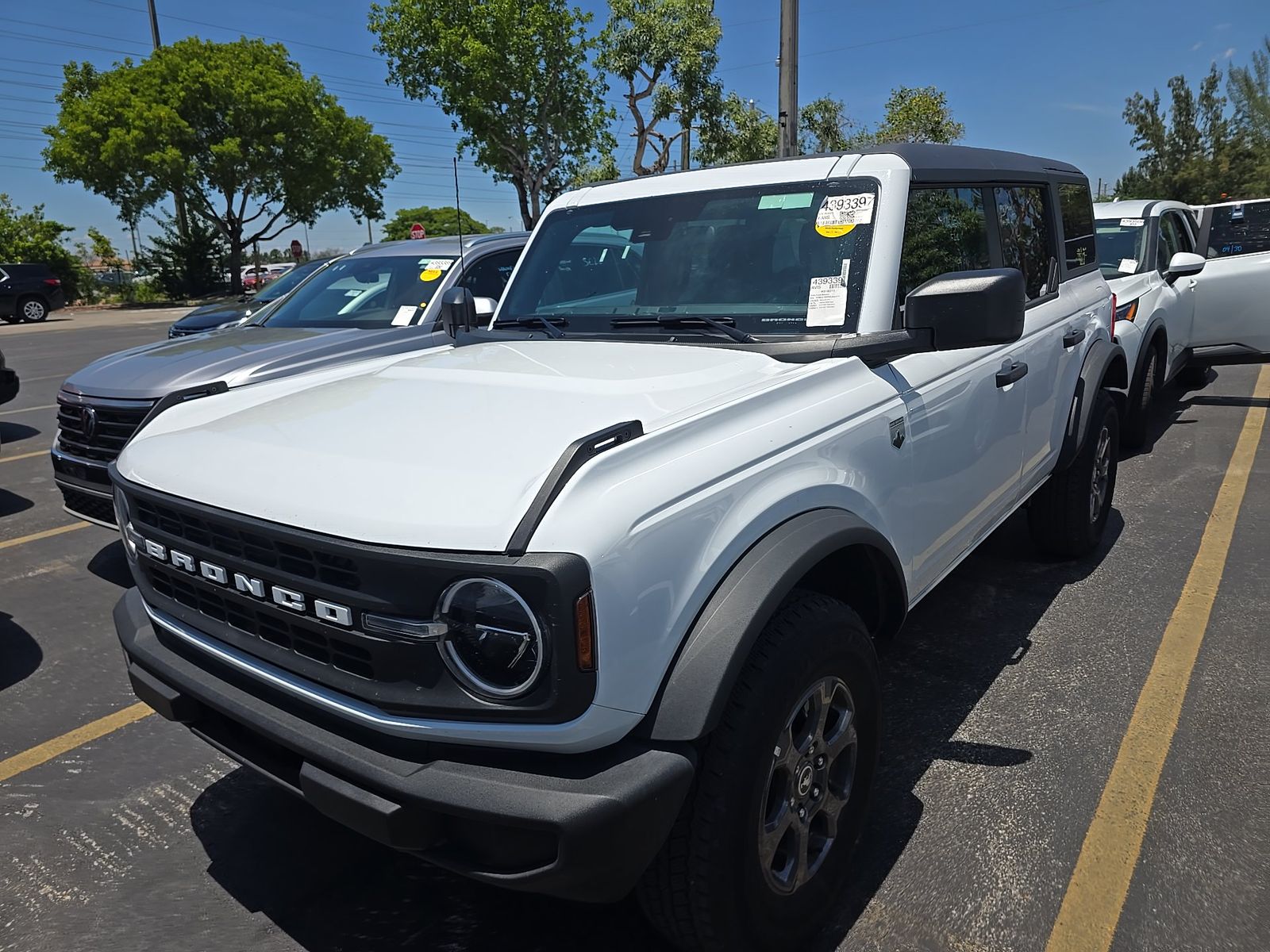 FORD BRONCO - 1