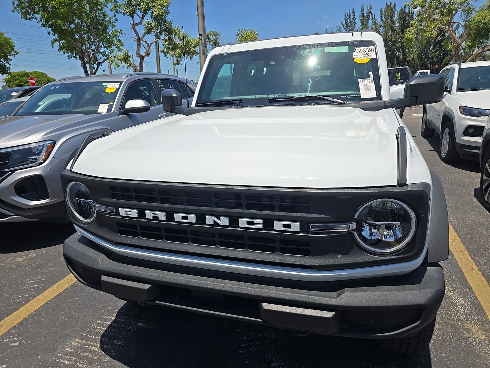 FORD BRONCO - 3
