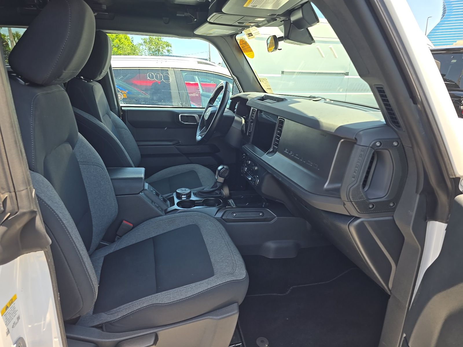 FORD BRONCO - 9