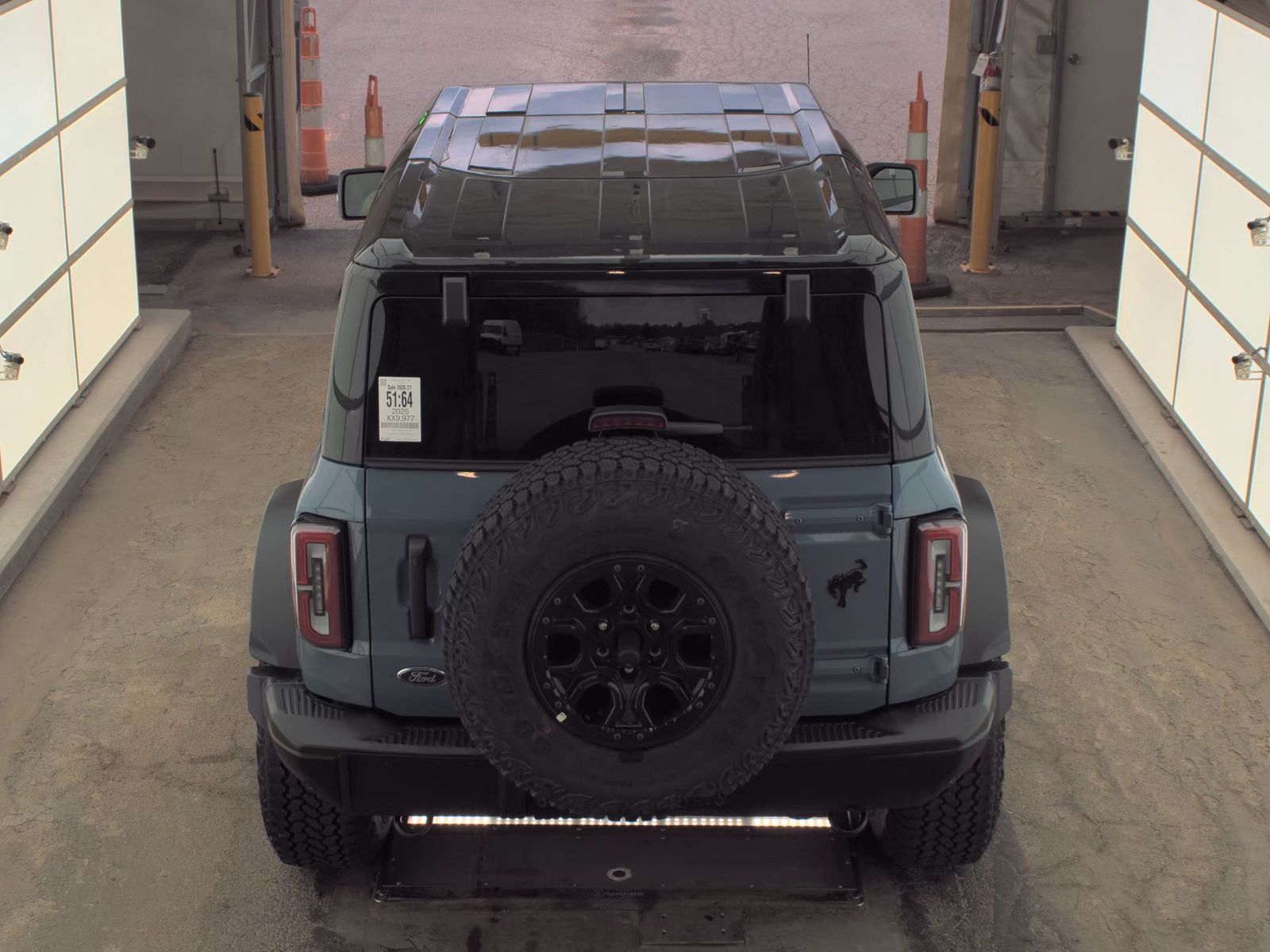 FORD BRONCO - 7