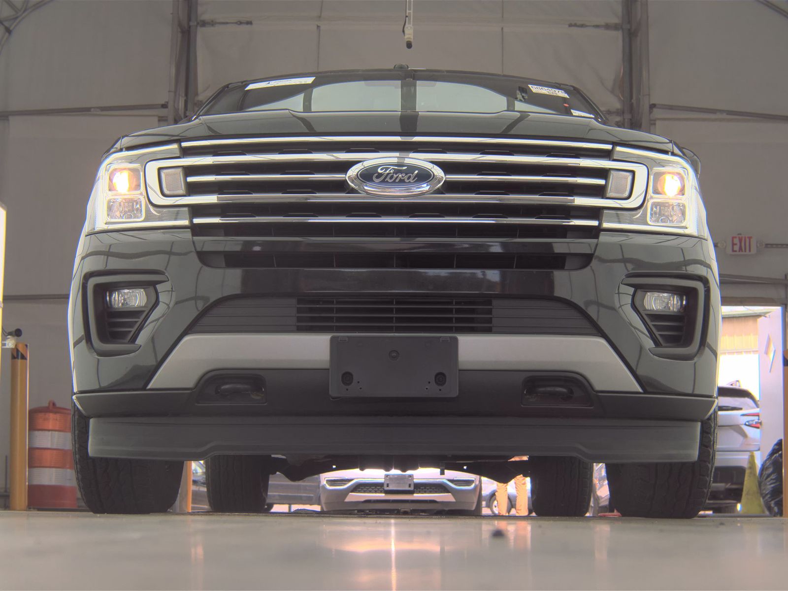 FORD EXPEDITION MAX - 4