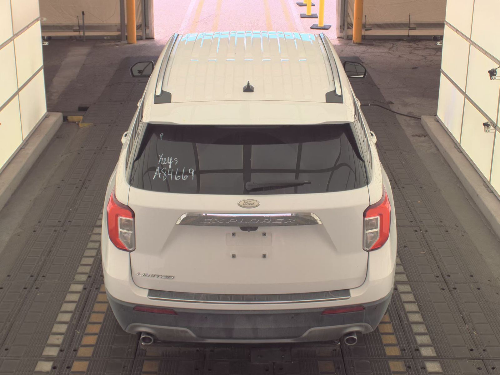 FORD EXPLORER - 7