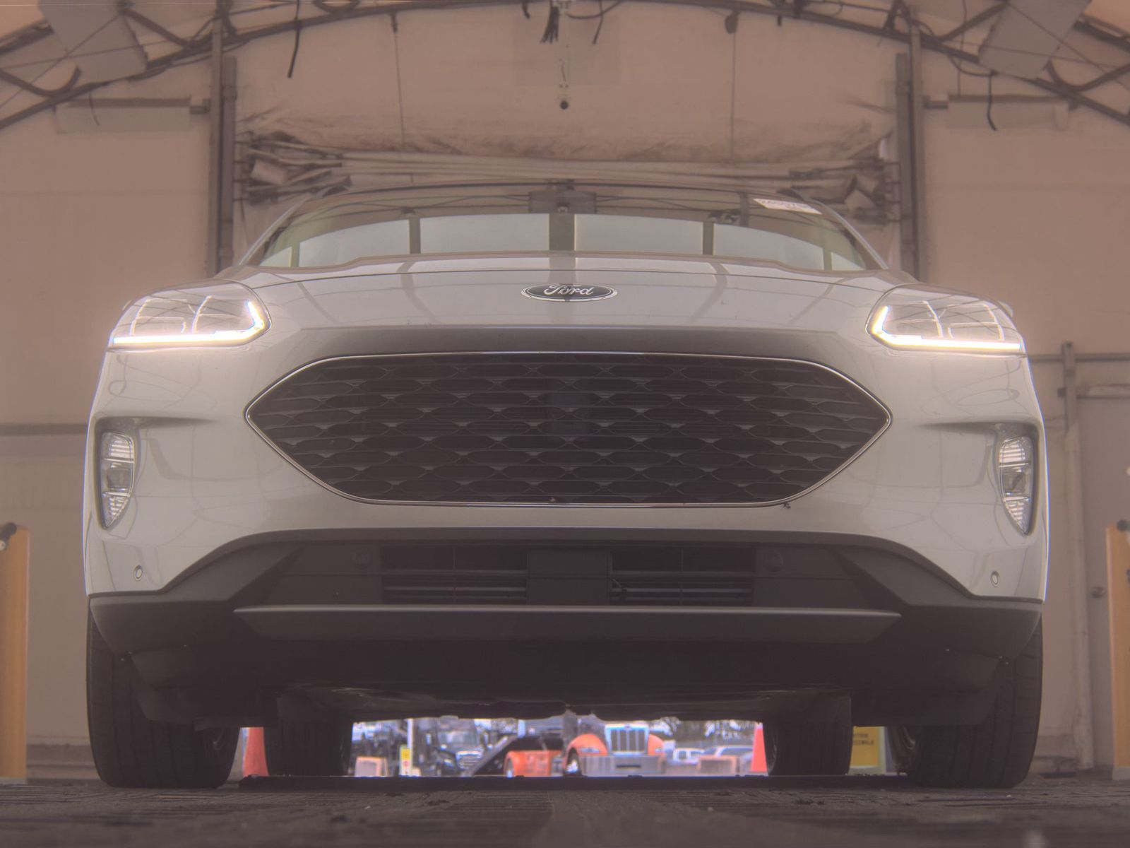 FORD ESCAPE - 4