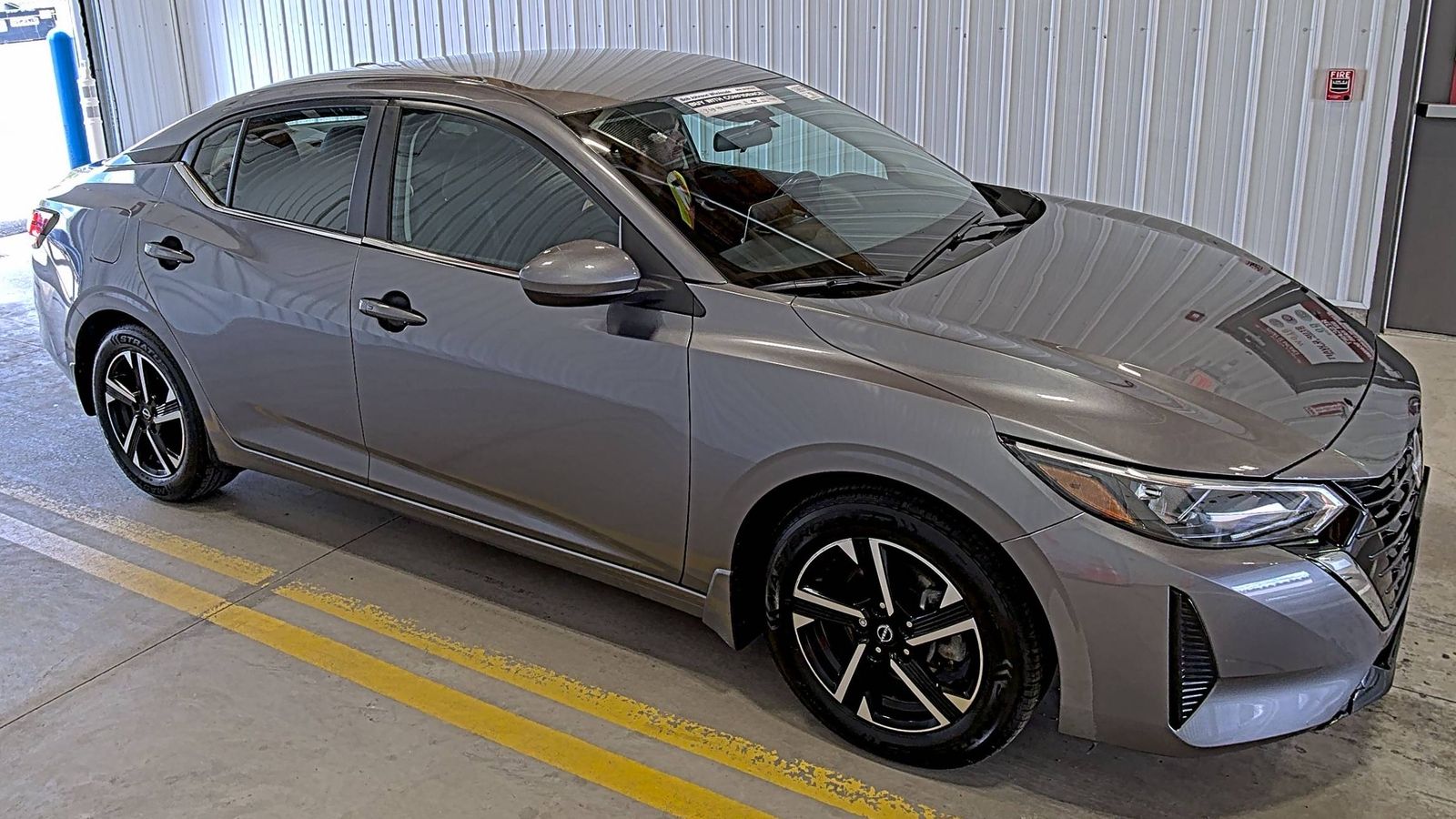 NISSAN SENTRA - 4