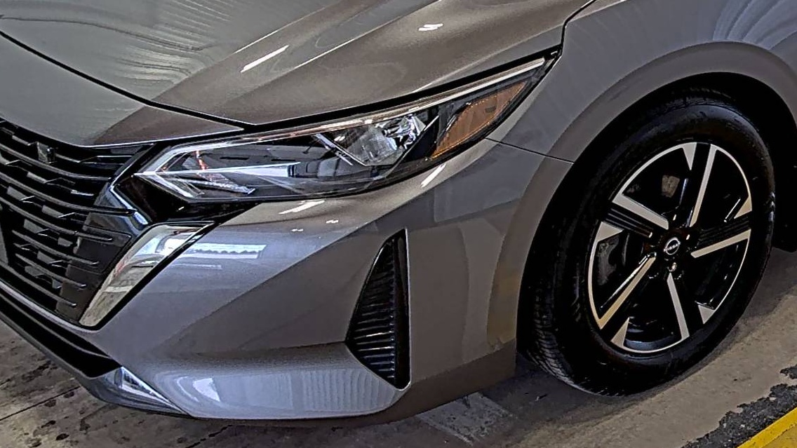 NISSAN SENTRA - 8