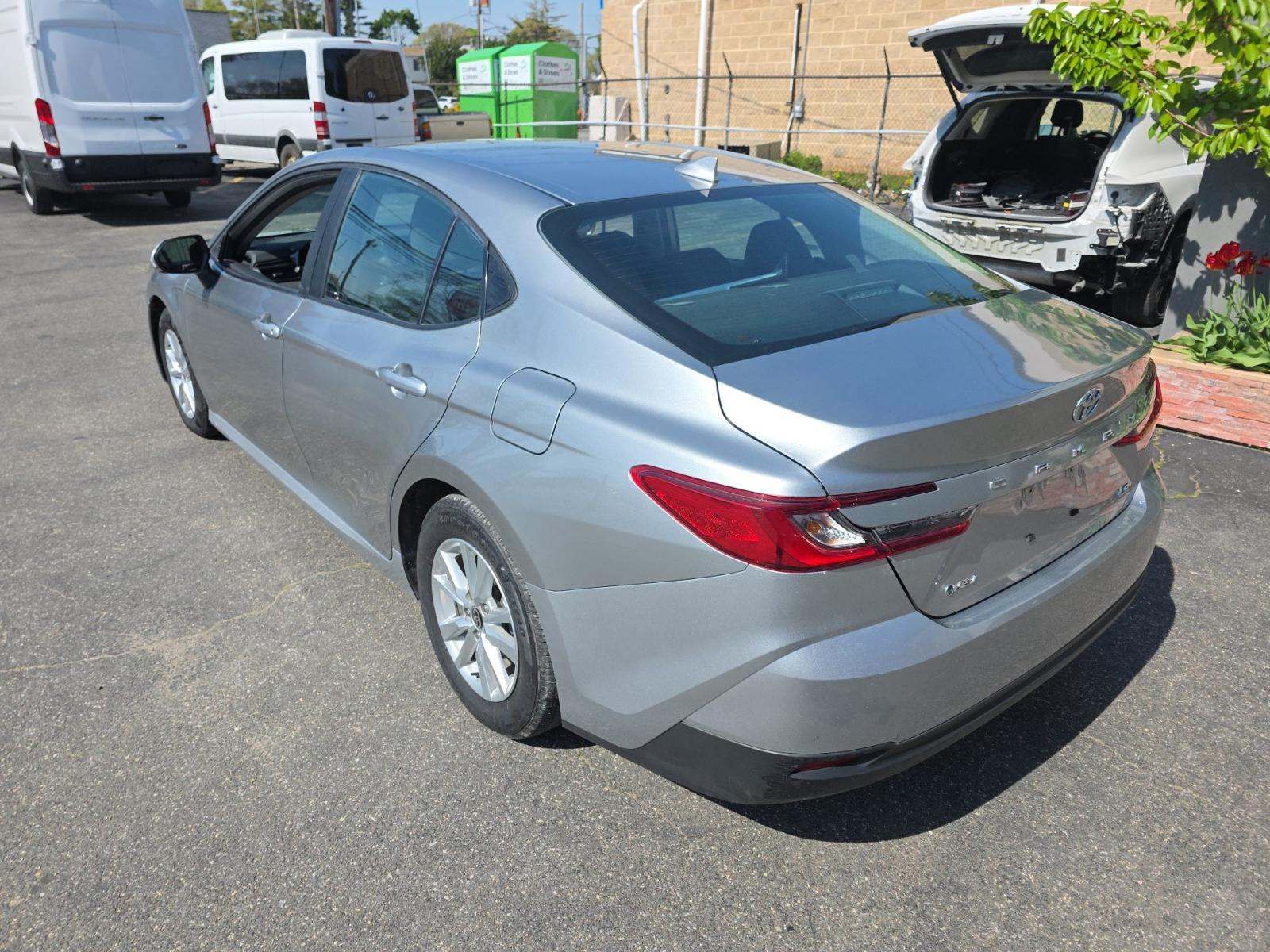 TOYOTA CAMRY - 4