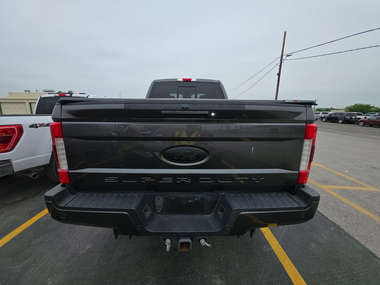 FORD F-250 - 6