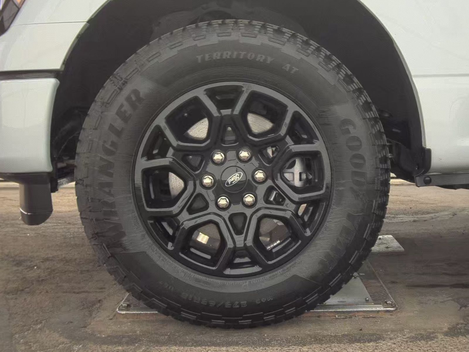 FORD F-150 - 10
