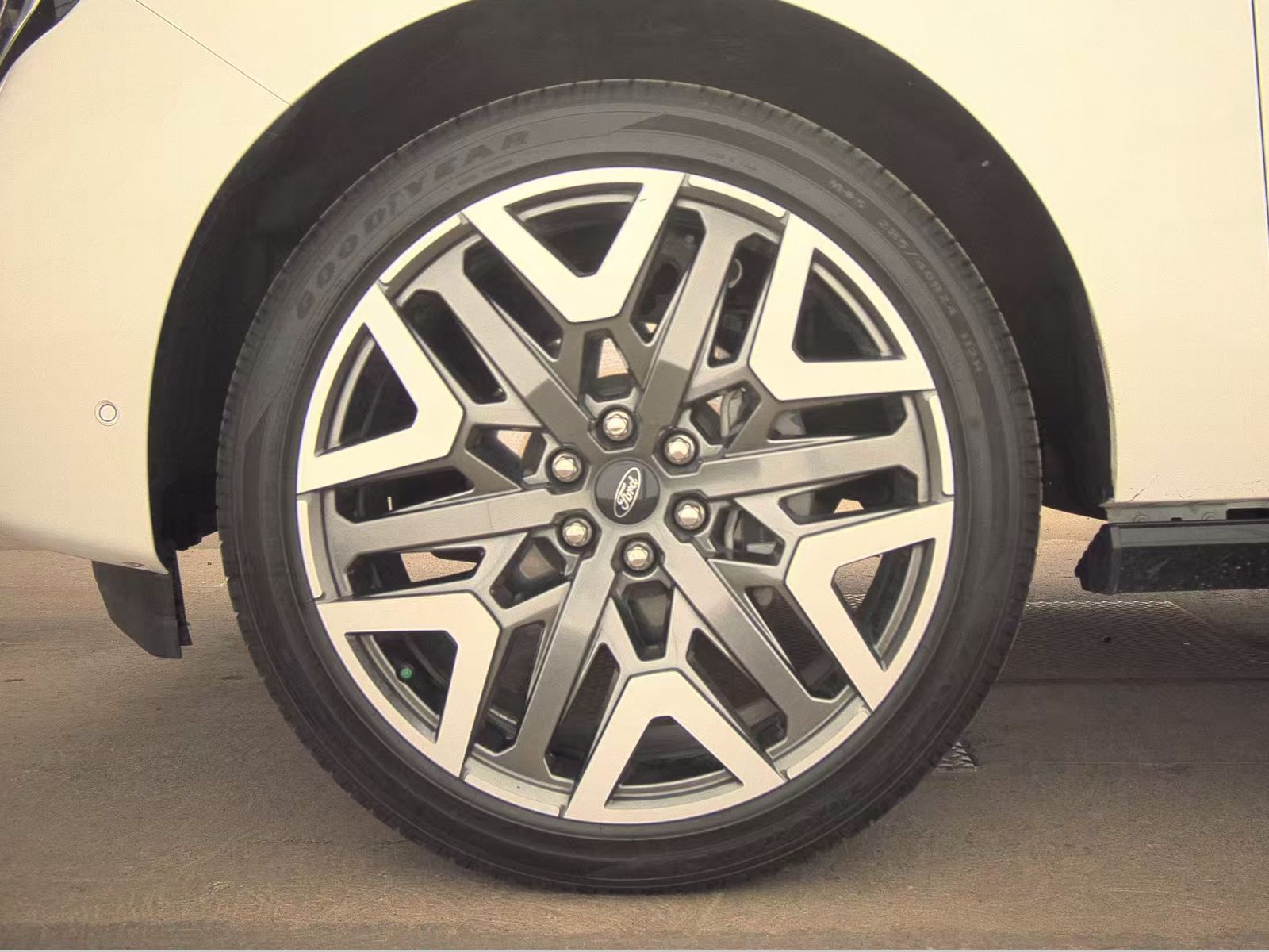 FORD EXPEDITION MAX - 10