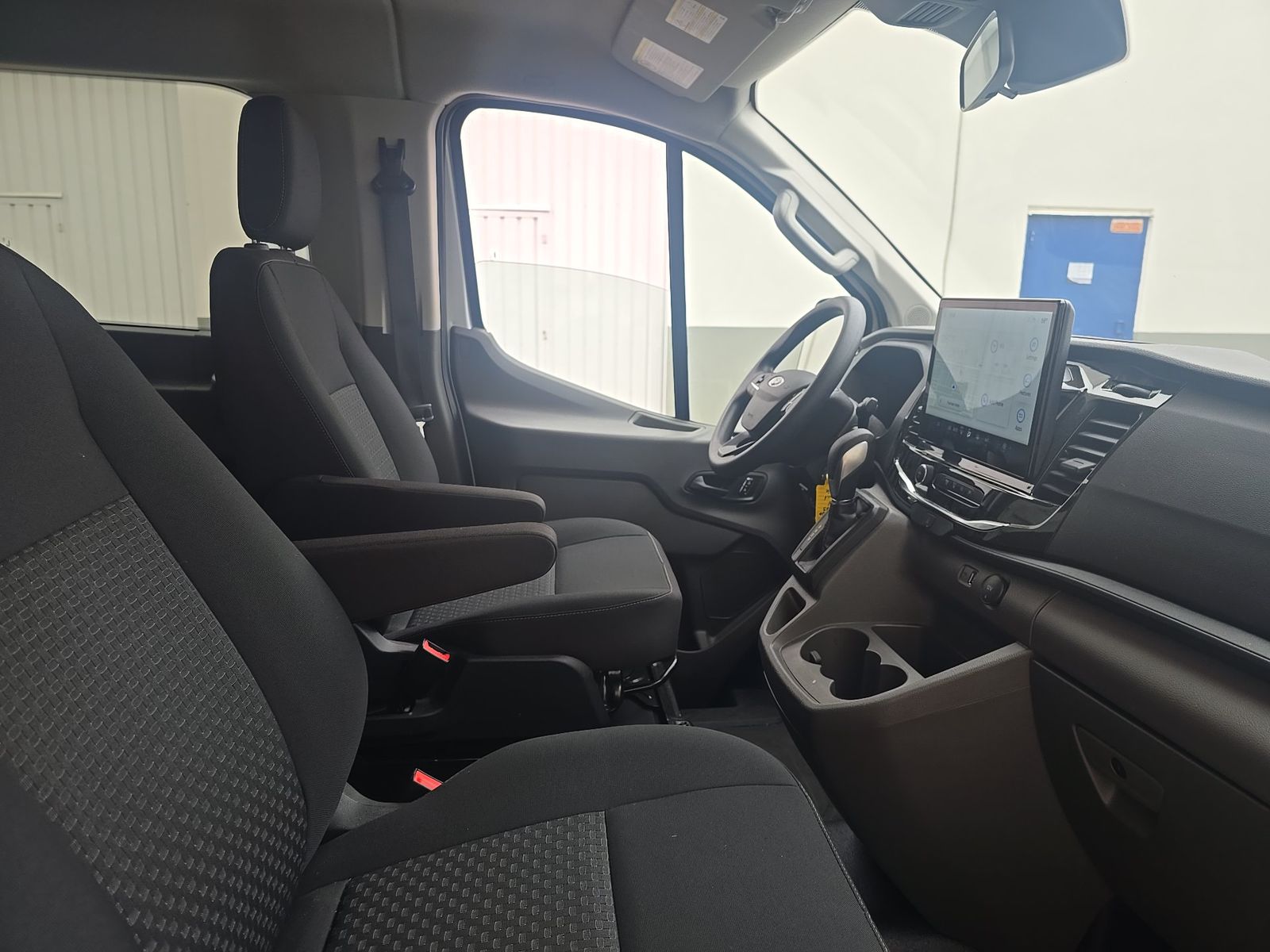 FORD TRANSIT 350 - 9