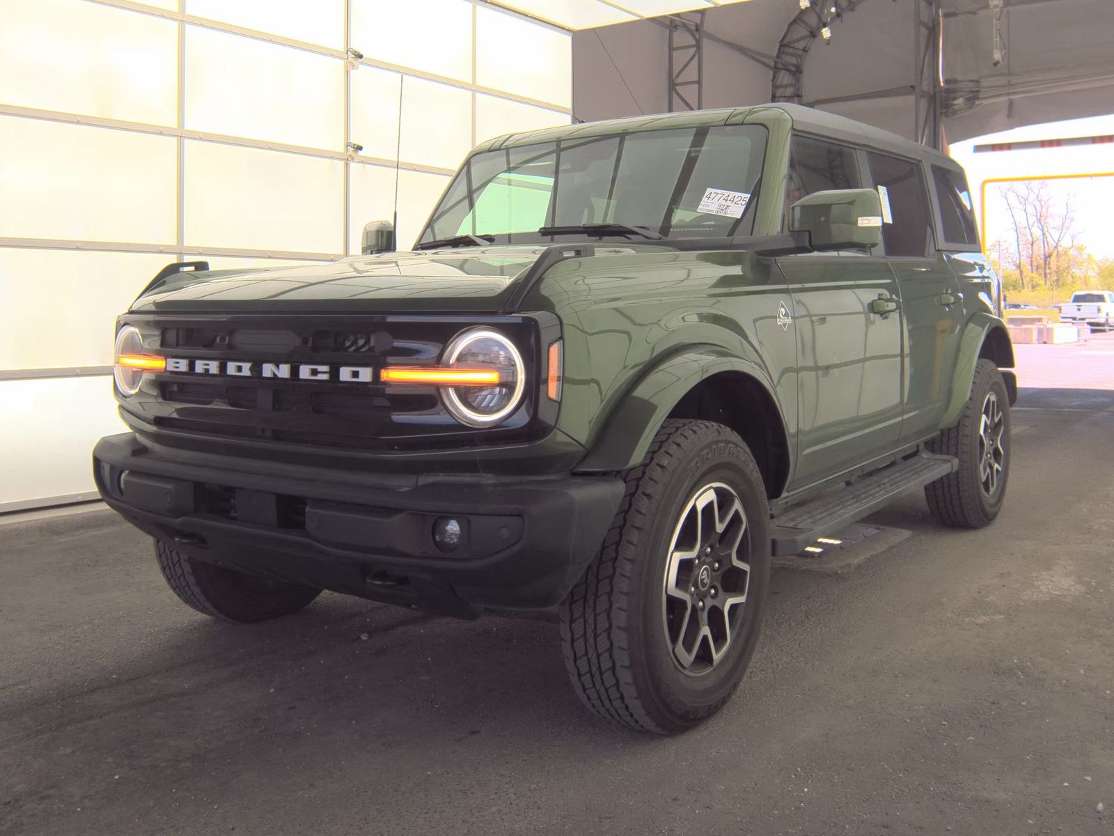 FORD BRONCO - 1