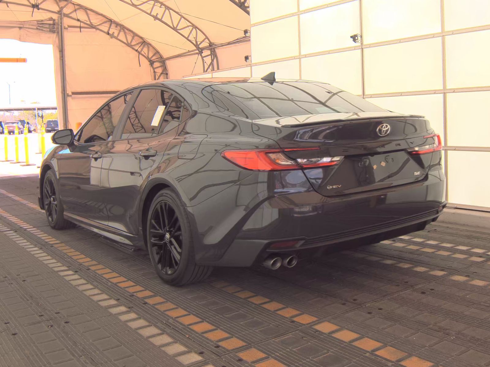 TOYOTA CAMRY - 9