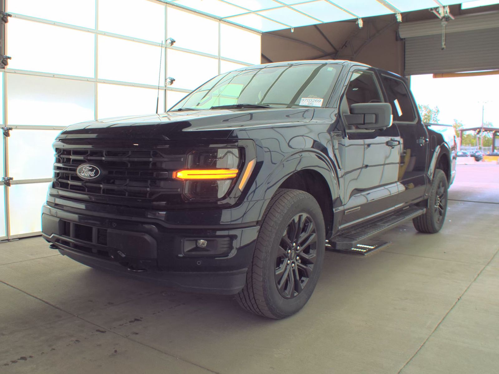 FORD F-150 - 1