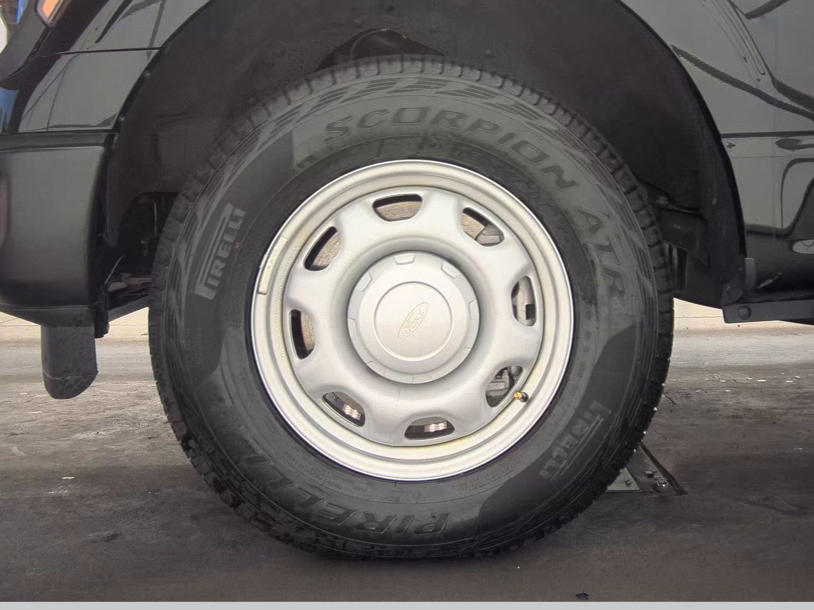 FORD F-150 - 10