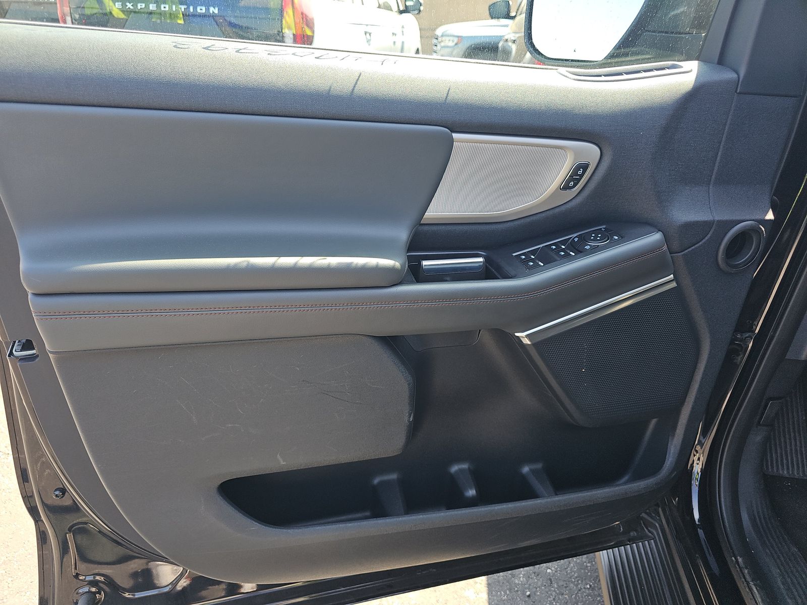 FORD EXPEDITION MAX - 10