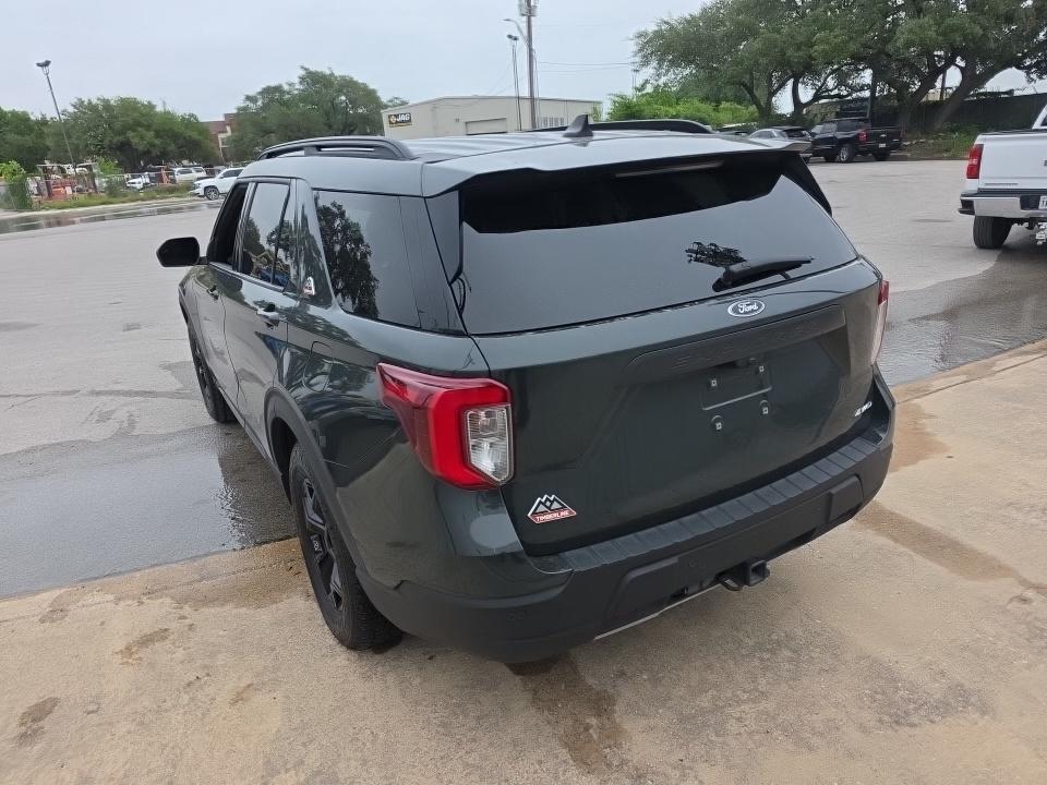 FORD EXPLORER - 7