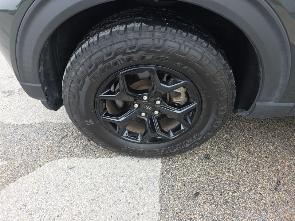 FORD EXPLORER - 9