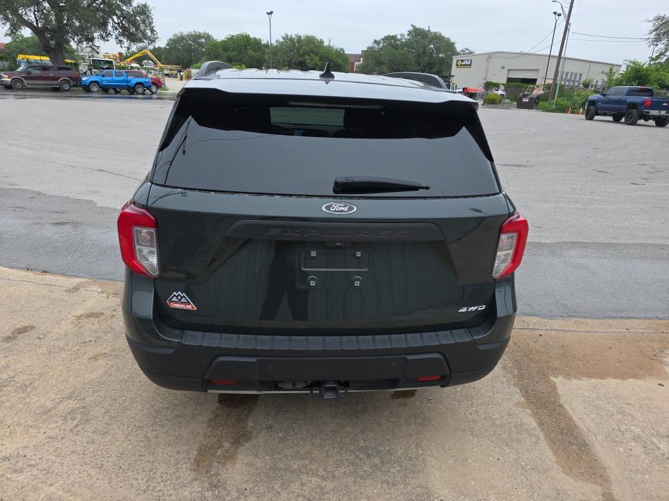 FORD EXPLORER - 6