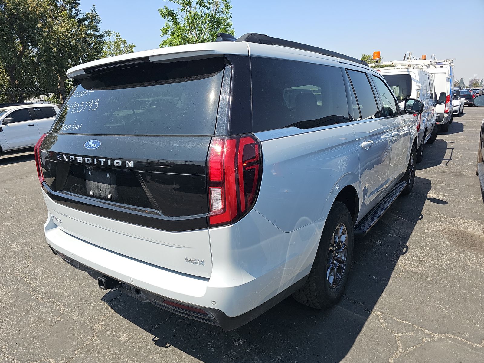 FORD EXPEDITION MAX - 5