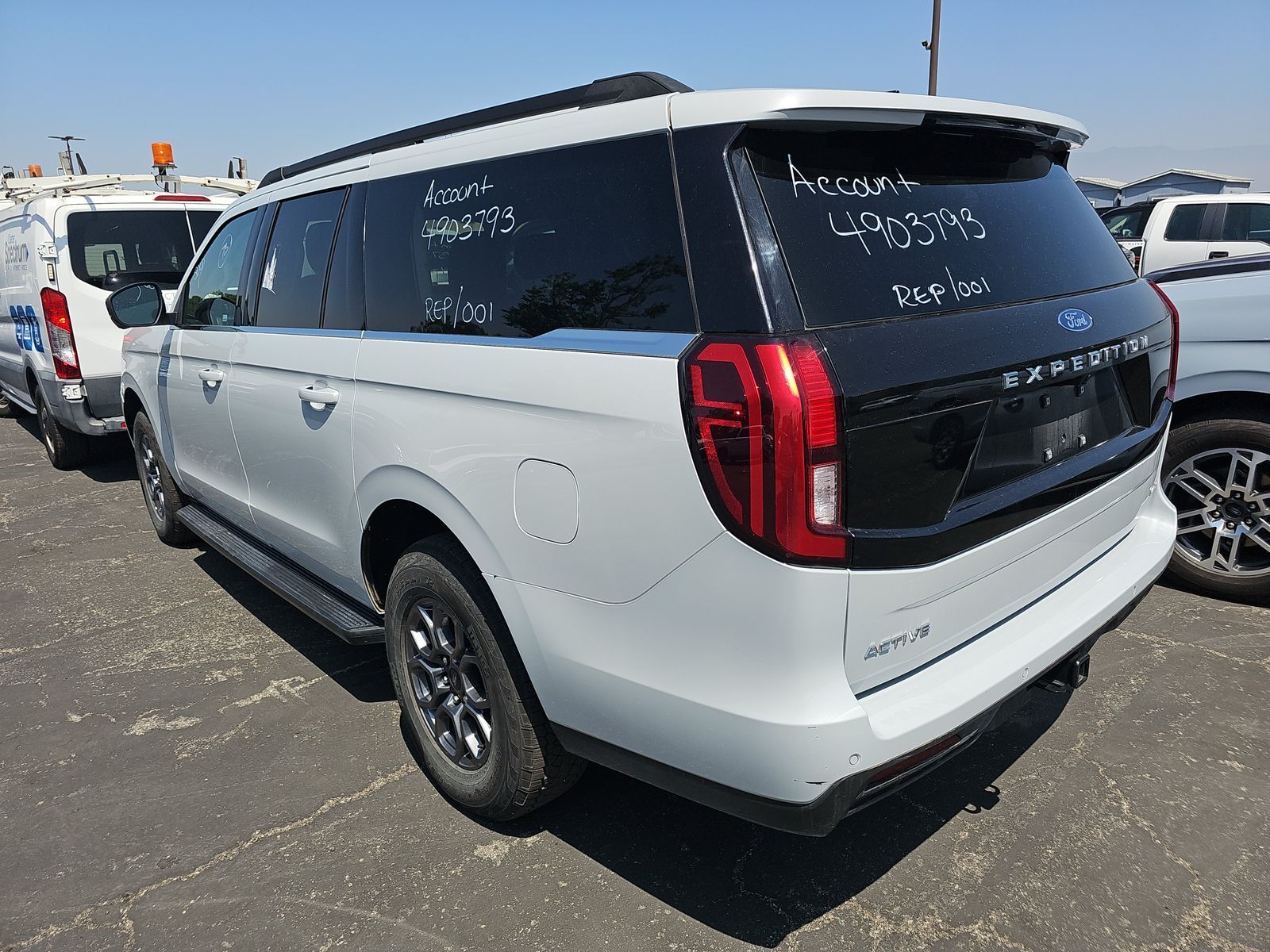 FORD EXPEDITION MAX - 7