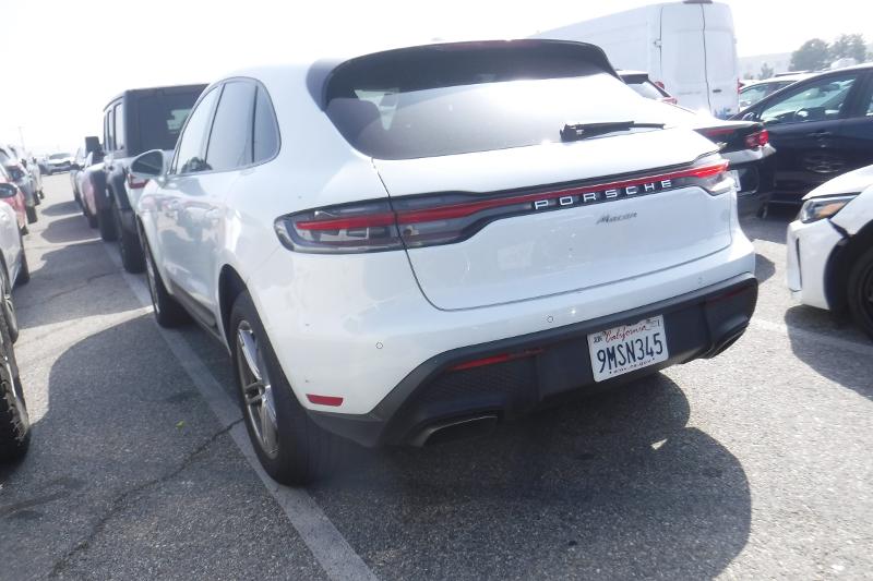 2024 Porsche Macan Base AWD