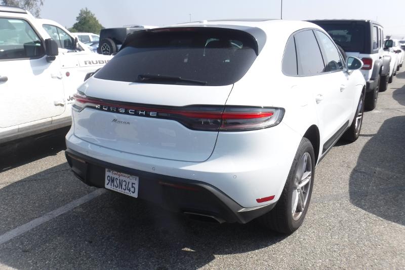 2024 Porsche Macan Base AWD