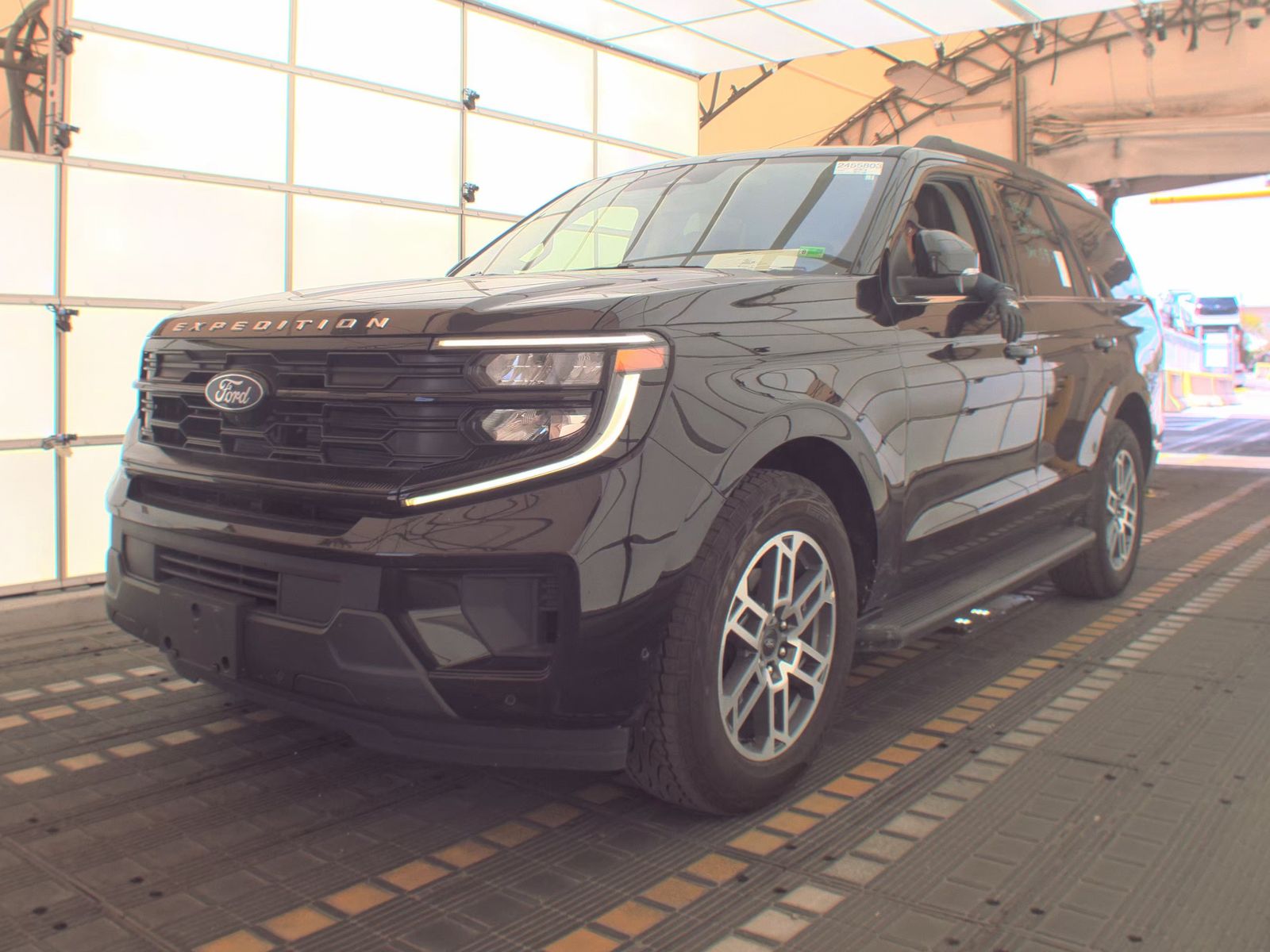 FORD EXPEDITION - 1