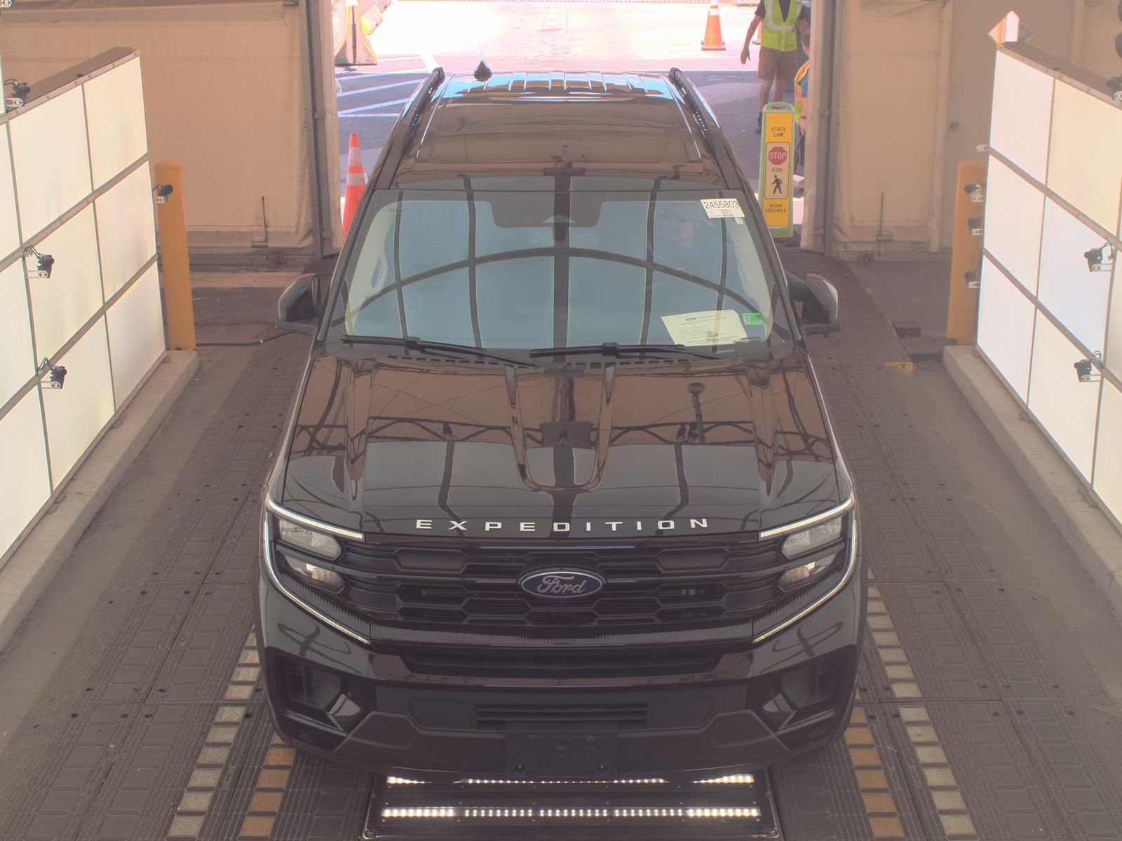 FORD EXPEDITION - 3