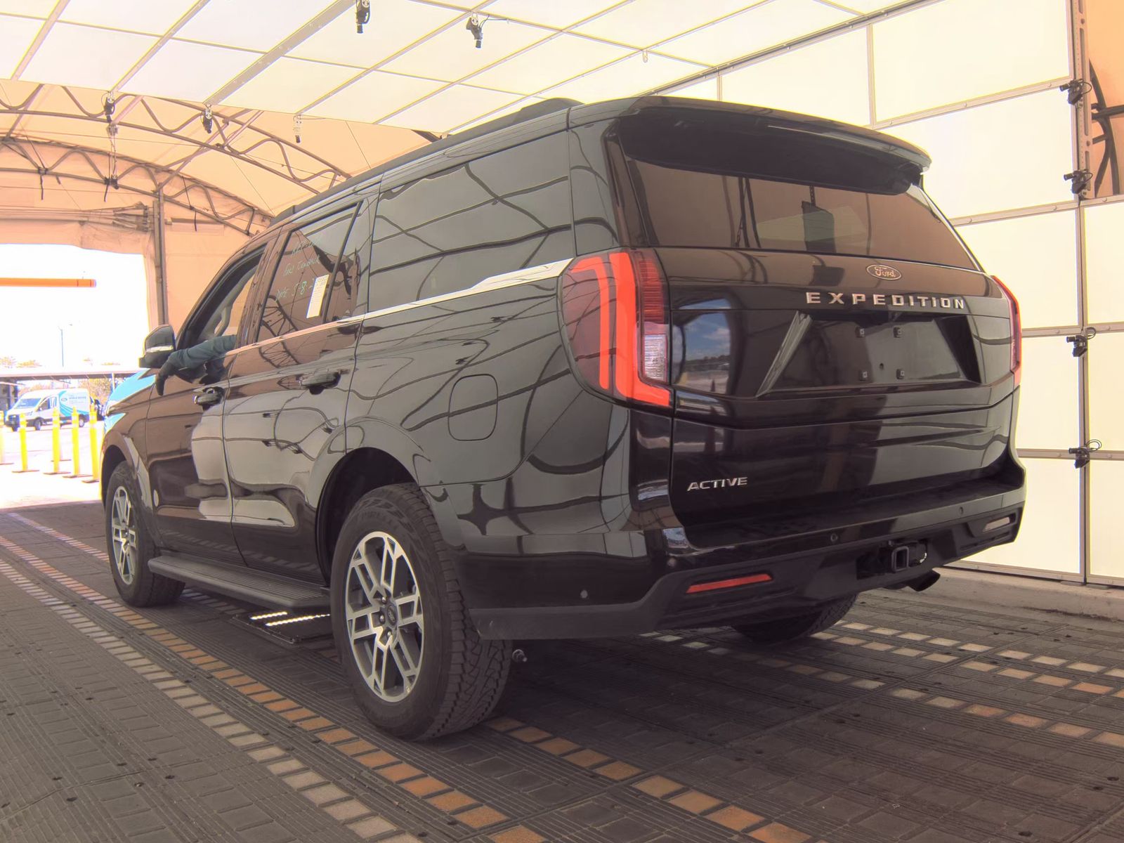 FORD EXPEDITION - 9