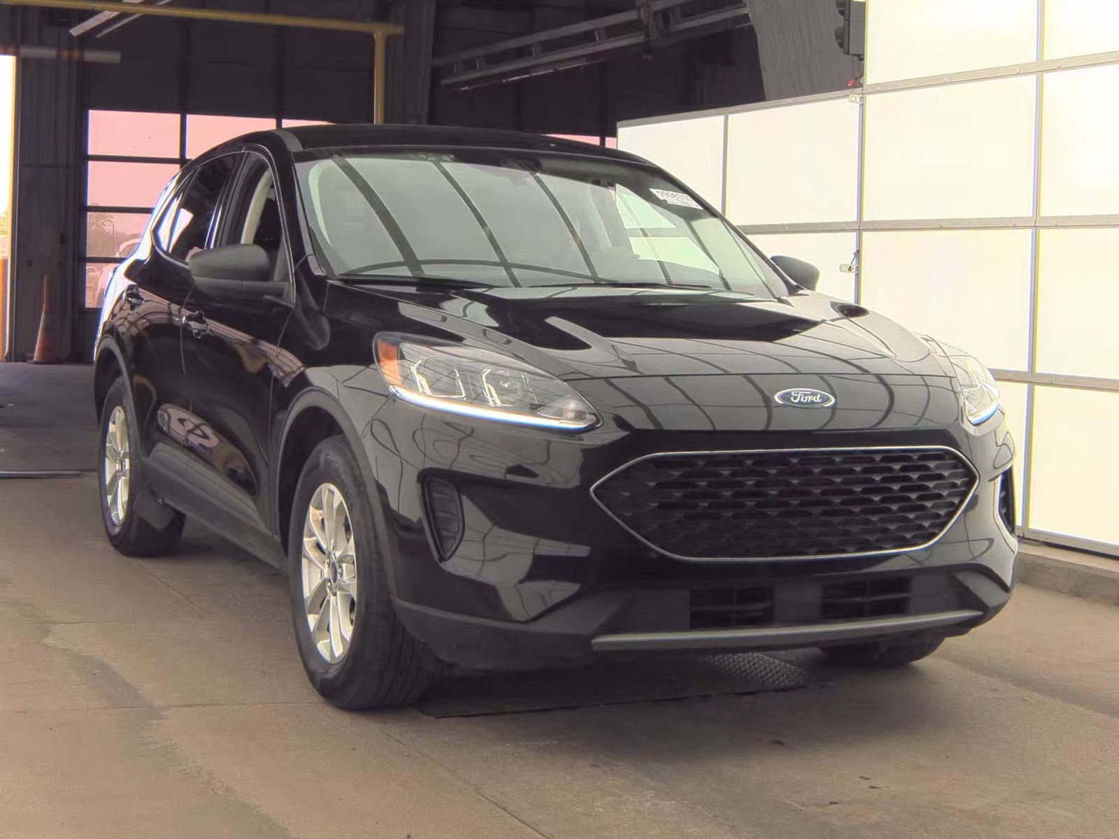 FORD ESCAPE - 5