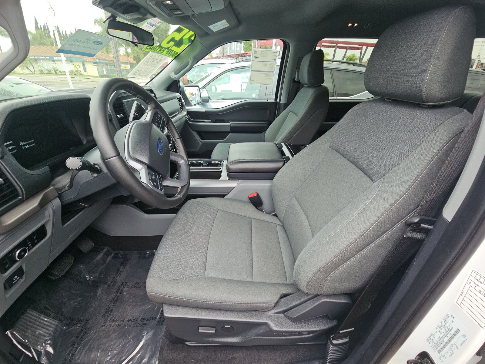 FORD F-150 - 8