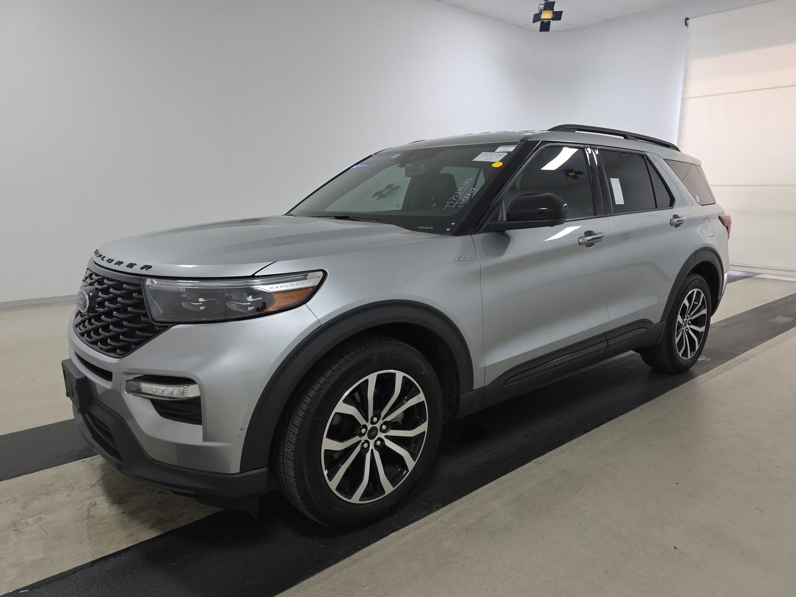 FORD EXPLORER - 1