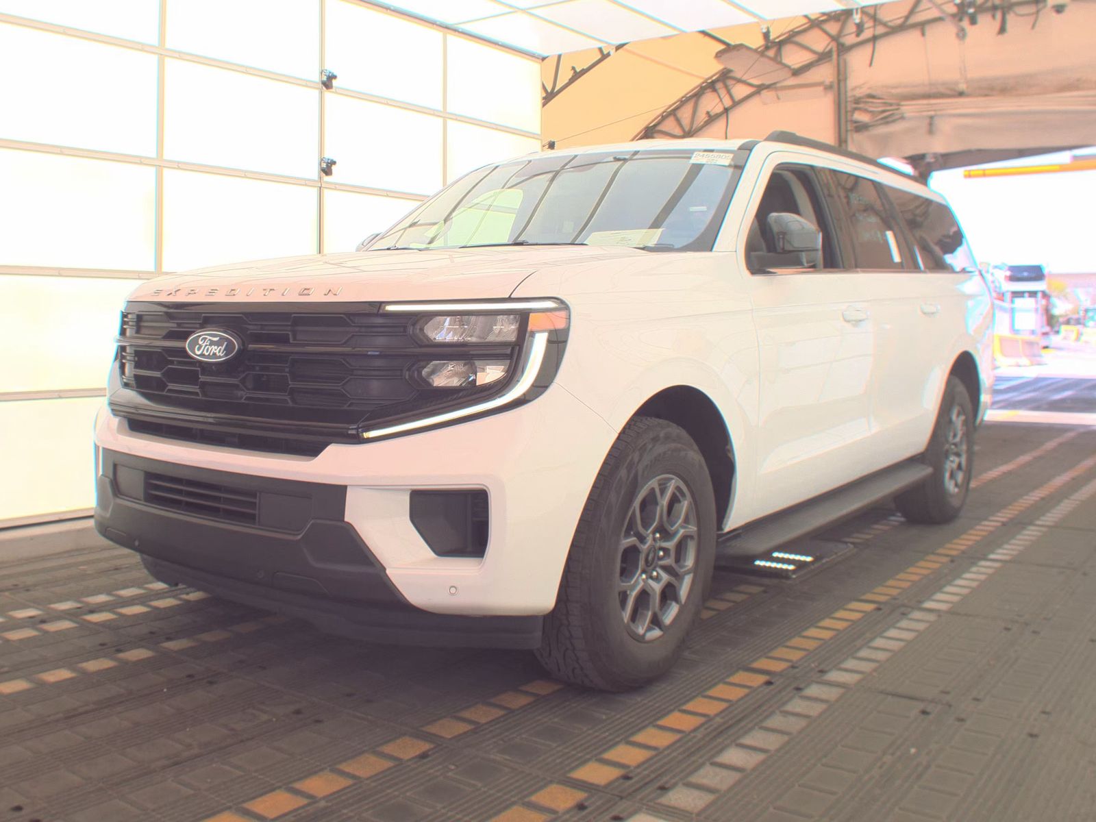 FORD EXPEDITION MAX - 1