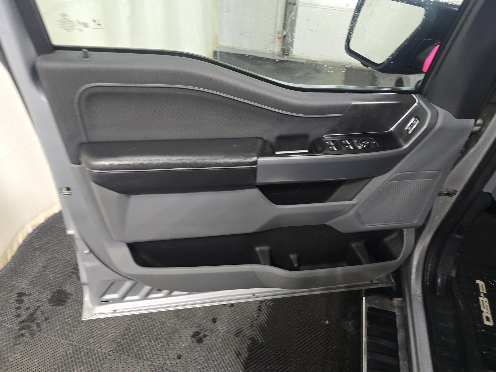 FORD F-150 - 10