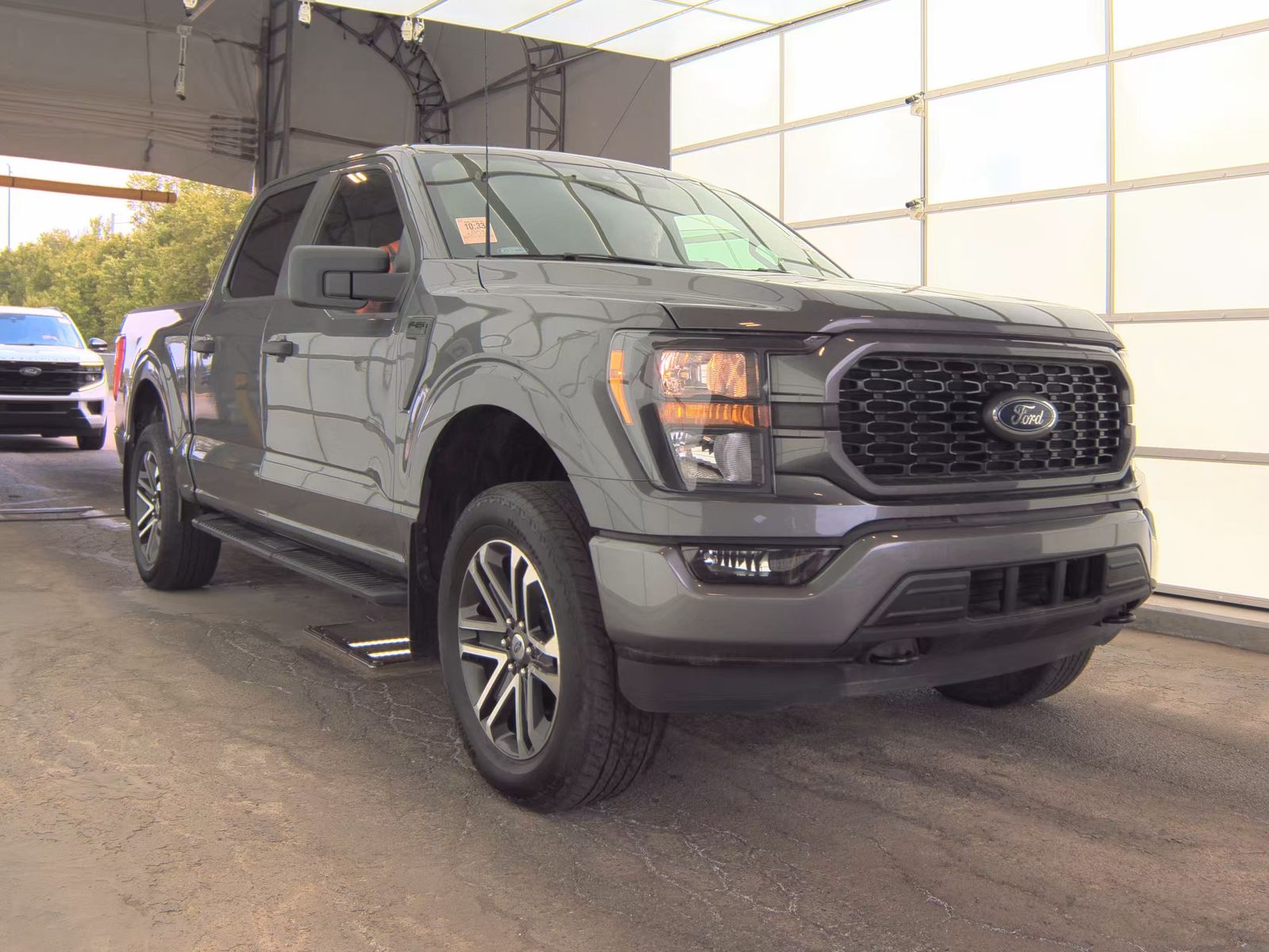 FORD F-150 - 4