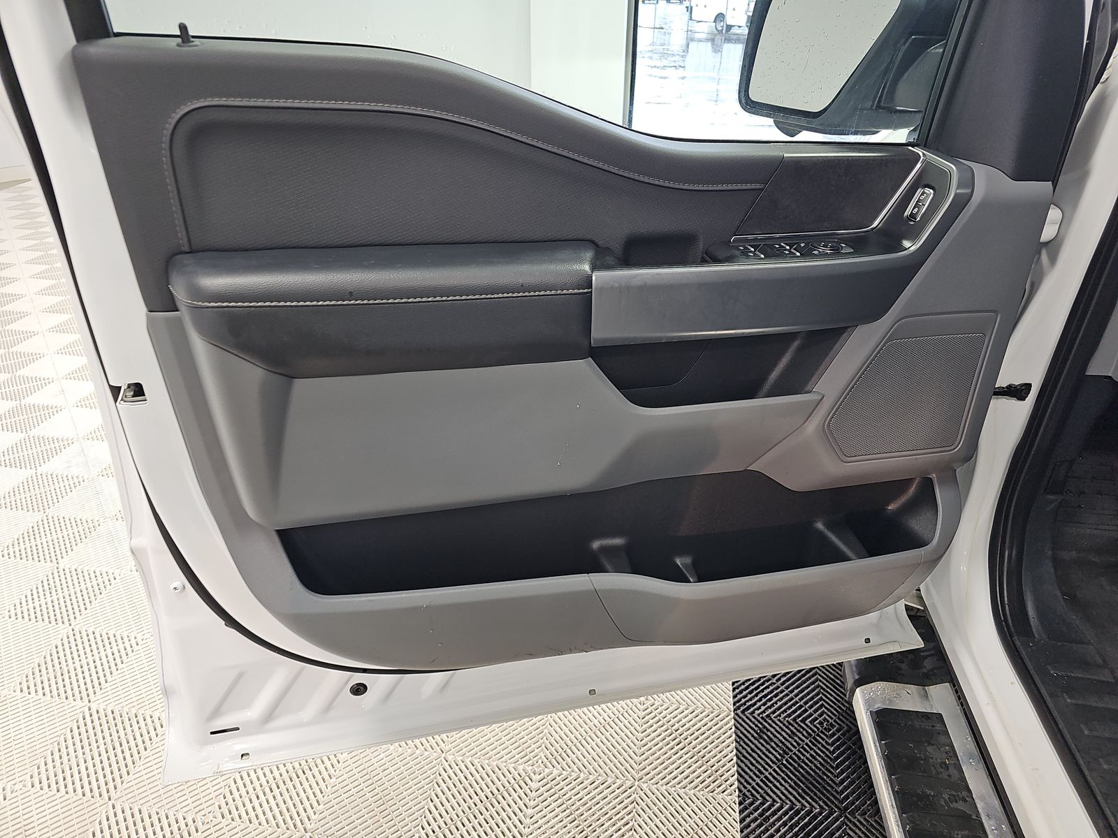 FORD F-150 - 10