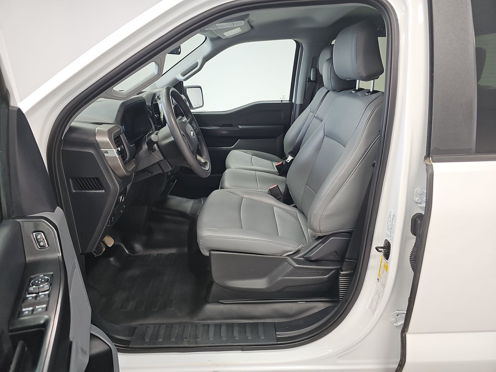 FORD F-150 - 8