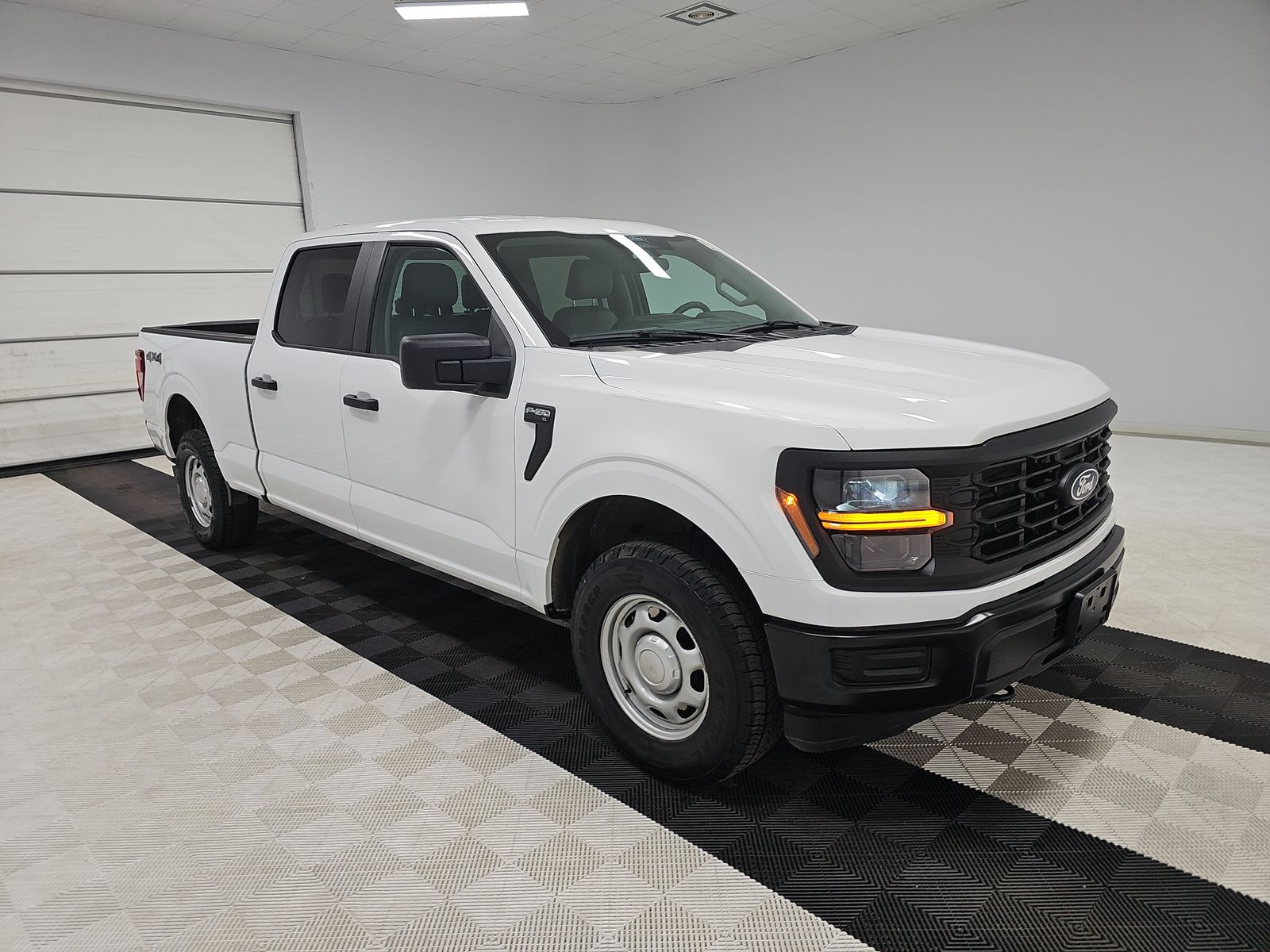 FORD F-150 - 4